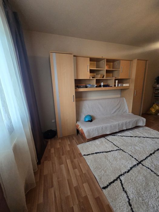 De inchiriat apartament