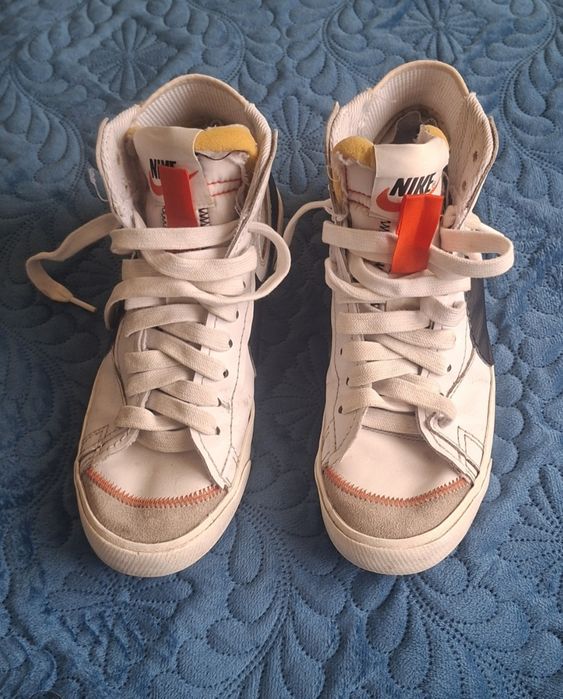 Nike Blazer Mid 77 ‘Jumbo Swoosh 200lei