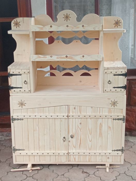 Polițe rustice din lemn