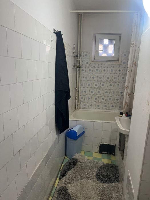 Propietar  Inchiriez Apartamen 2 camere Zona sagului