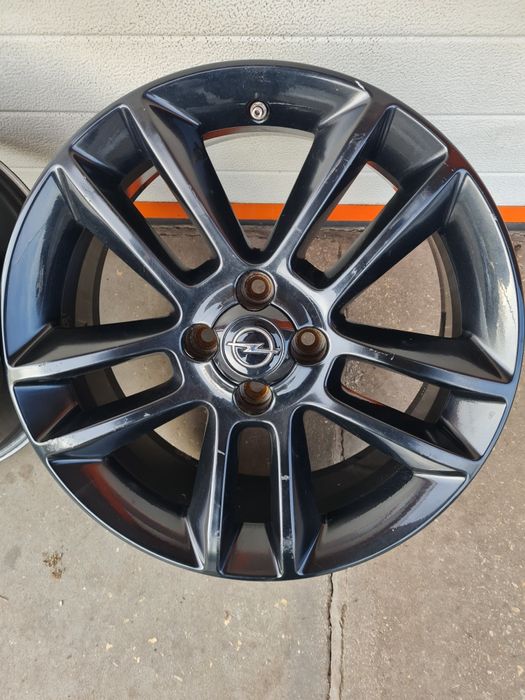 Оригинални джанти за ОПЕЛ OPEL R17 4x100 ET44 7J