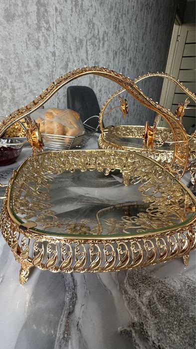 Срочно продаю печенницу, конфетницу