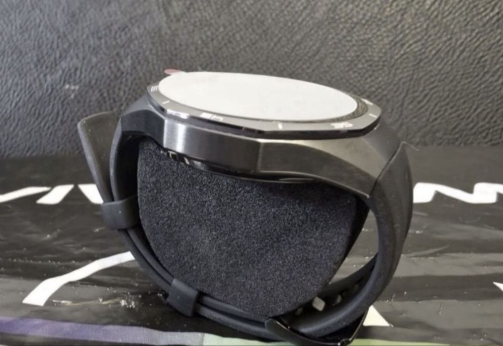 КАТО НОВ 46mm Huawei watch GT 5 PRO VIVACOM Гаранция 2026 BLACK GT5