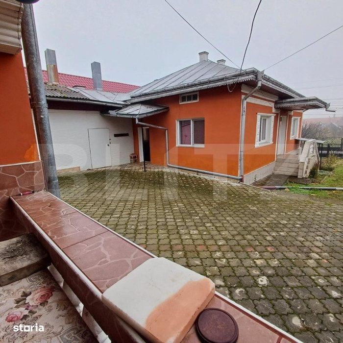 Casa de vanzare ,teren 4000mp, Prundu Bargaului