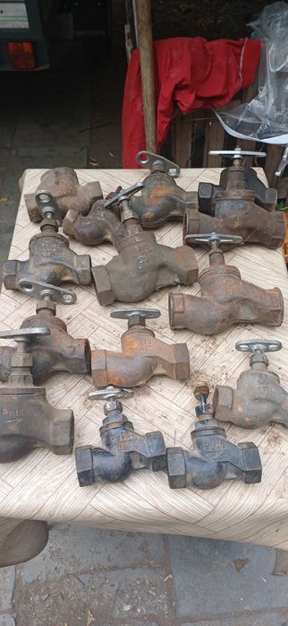 Продам краны,, вентиля,