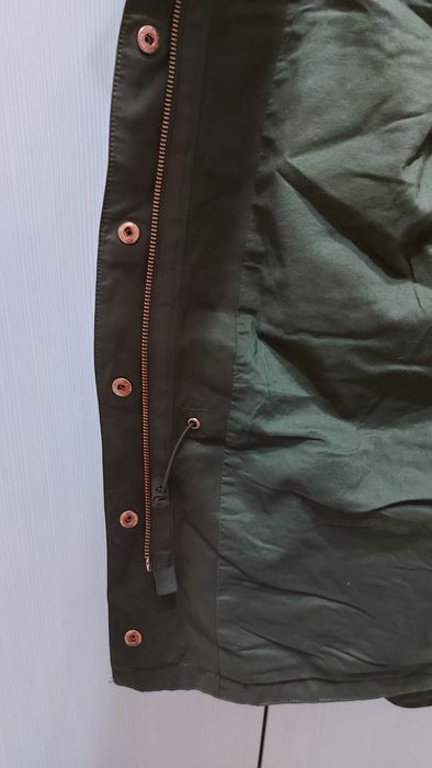 Женская ветровка