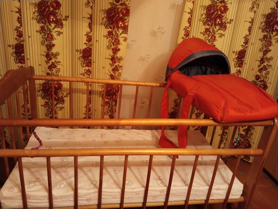 Детская кровать б/у