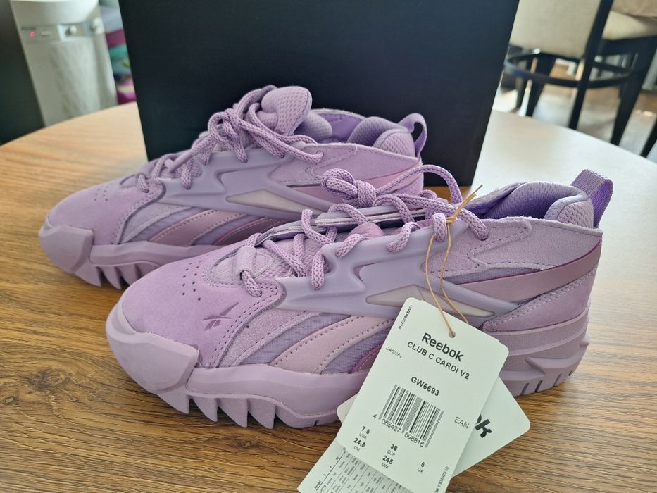 Reebok Cardi B -38н.