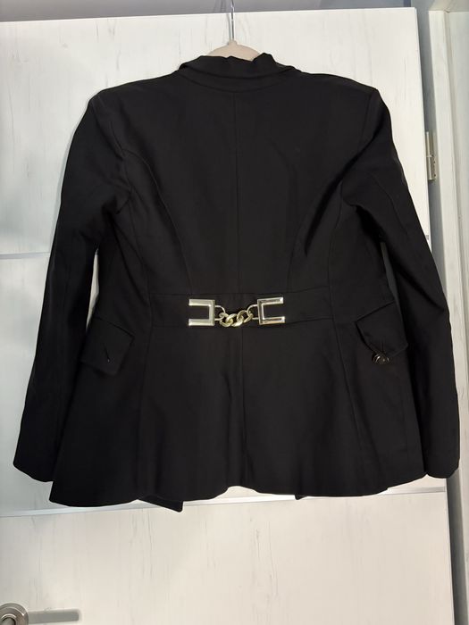 Елегантно сако Elisabetta franchi