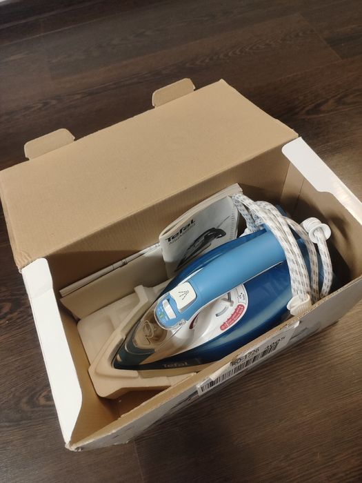 Fier de calcat Tefal AquaSpeed FV5350, Talpa Palladium, 2400 W, 0.3 l