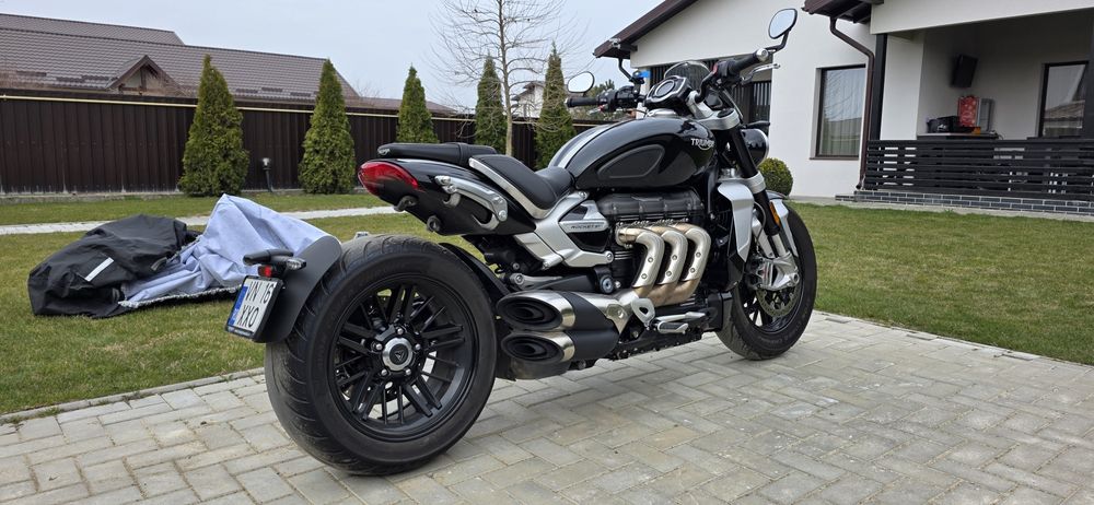 Triumph Rocket 3 R 2022