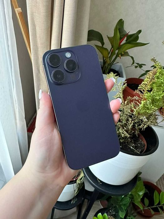 Продам iPhone 14 Pro