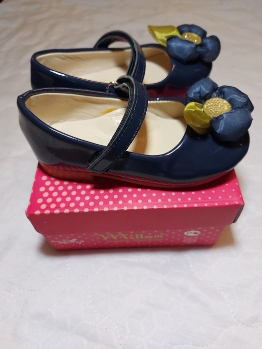 Туфли для девочки