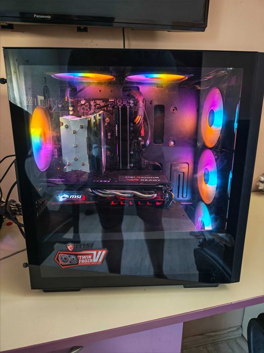 I5-7600K / RX 580 8GB / 20GB RAM
