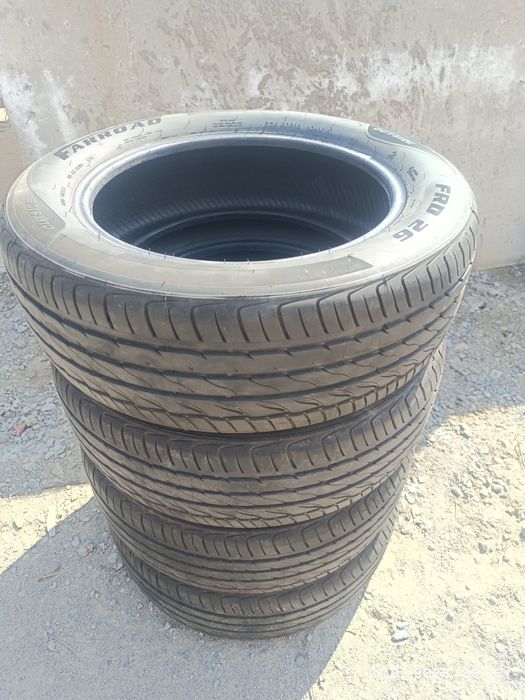 Шины на R18 в хорошем состоянии