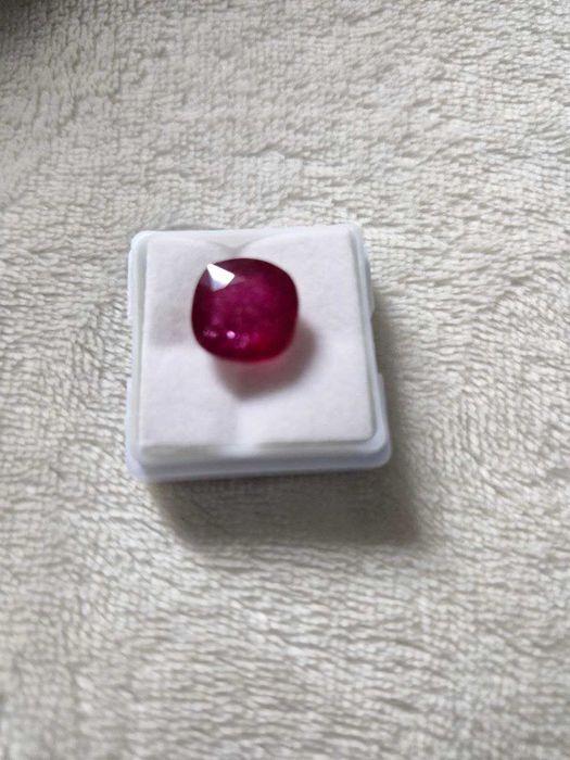 Natural Ruby (Натуралний рубин)