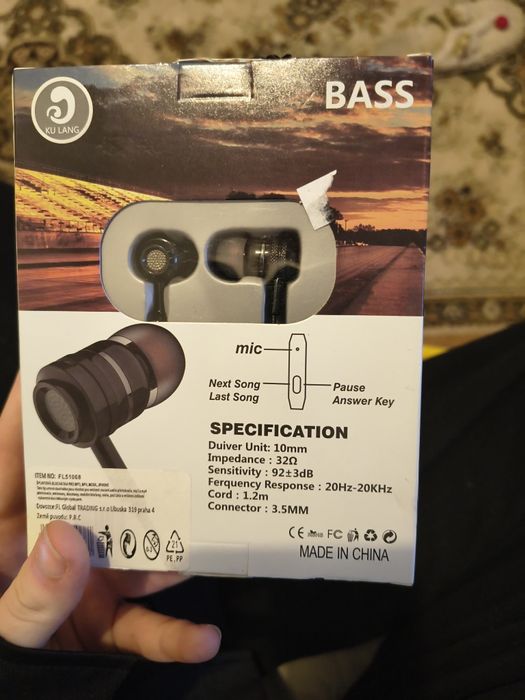 Vand urgent casti cu fir  TIMRO FLS10CA