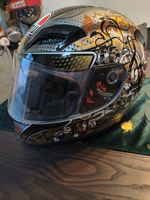 Casca moto AGV Grid puțin folosita