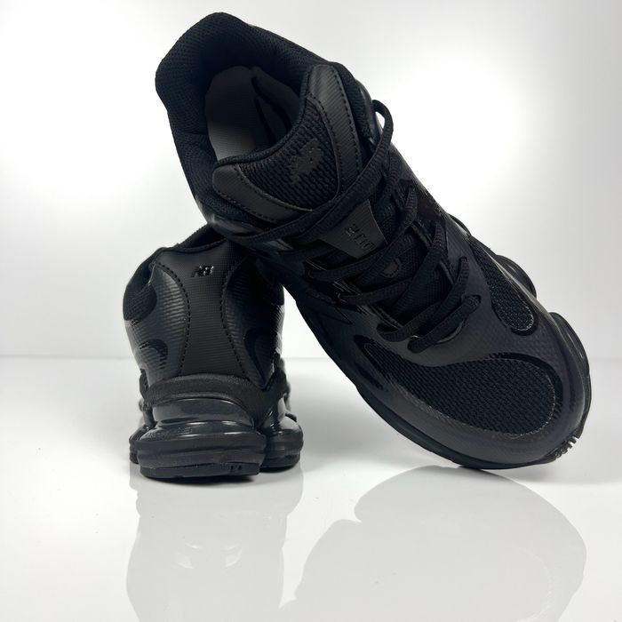 New Balance 2000 | Размери 41,5 ; 42 ; 45 | Нови