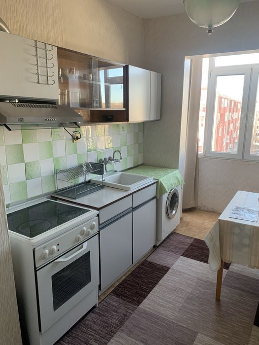 Дава се под наем Двустаен апартамент в Карлово - 80 кв.м за 229.5 € - Снимка #2