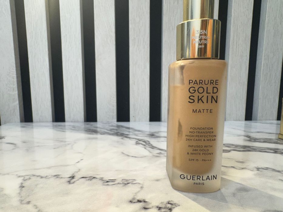 Fond de ten Chanel, Guerlain