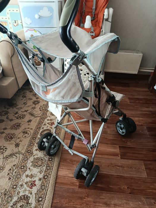 Прогулочная коляска бренд Chicco