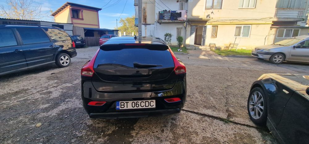 Volvo v40 2016 D2