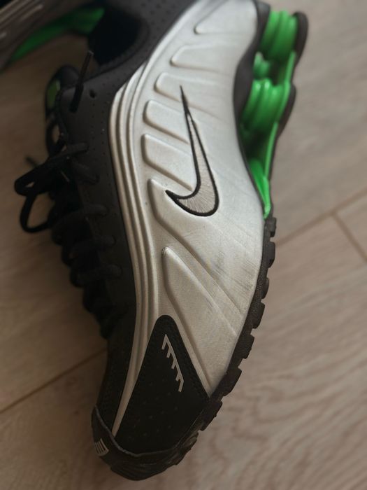 Оригинални Nike Shox R4 44