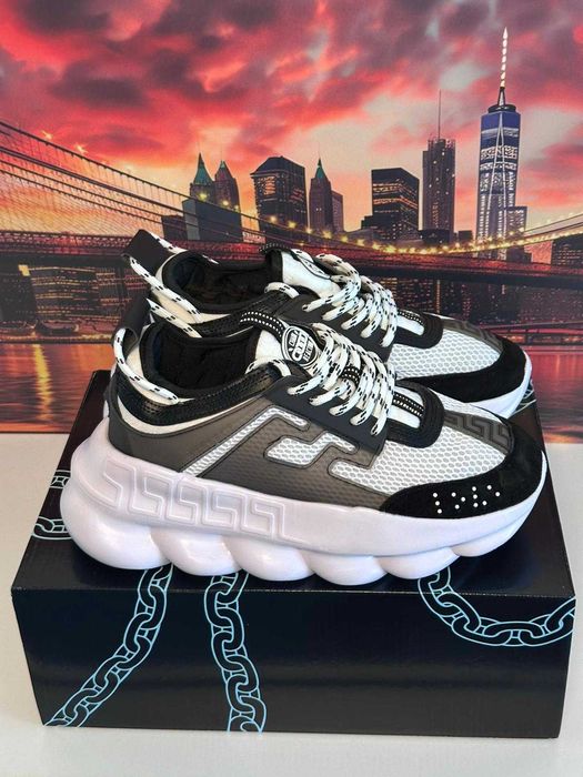 Versace Chain Reaction