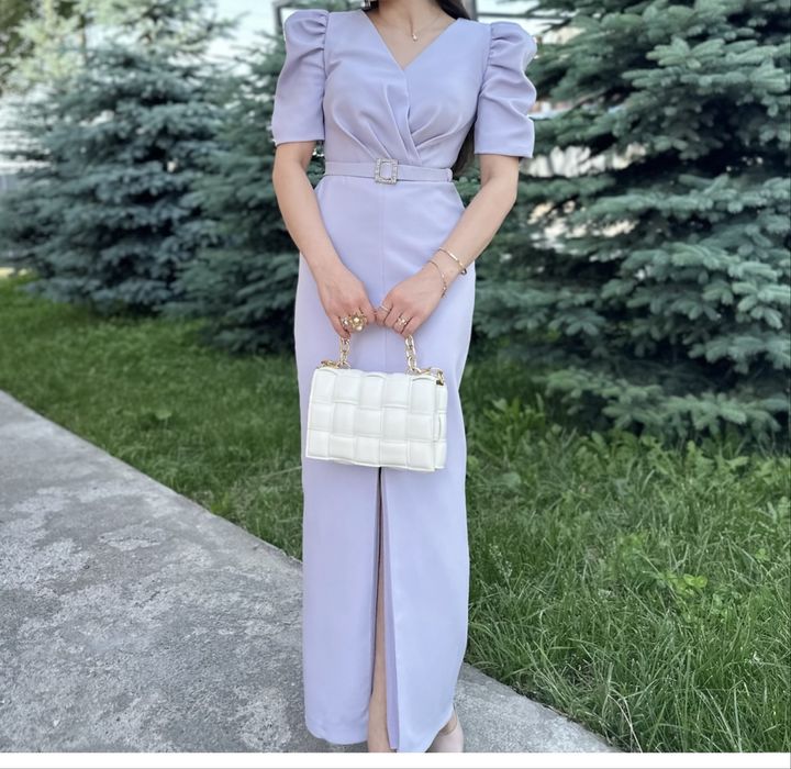 Сиреневое вечернее платье