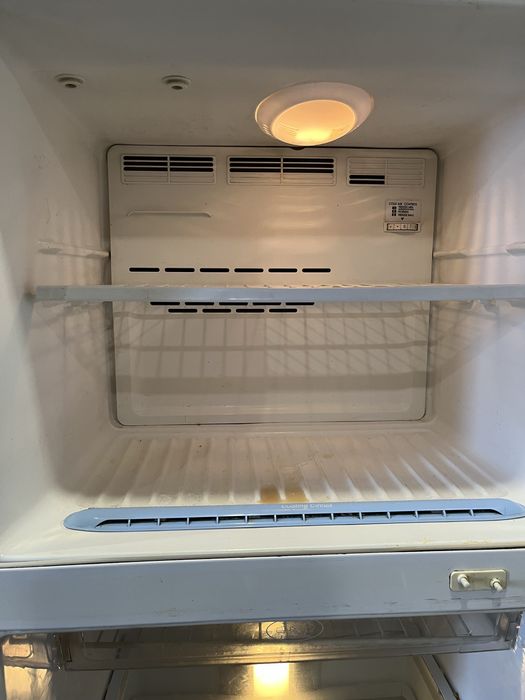 Продаю холодильник