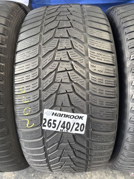 265/40/20 Hankook M+S