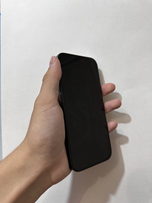 iPhone 15 Pro (128 GB) SIM+eSIM АКБ - 78%
