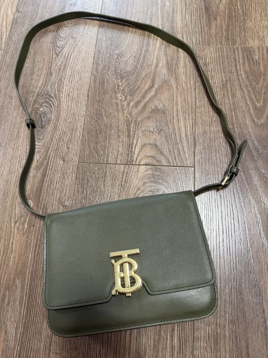 Чанти бърбери burberry,  lv