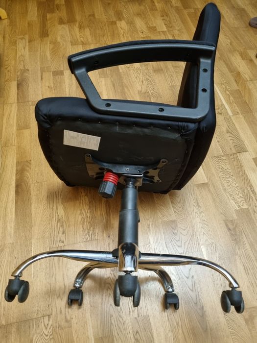 Scaun directorial ergonomic