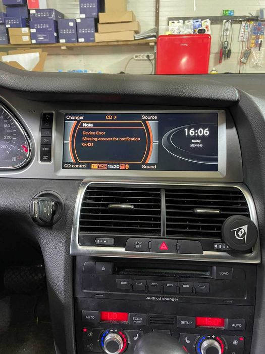 Navigatie Android Audi Q7  , Android 13 , 6GB RAM Carplay + Camera