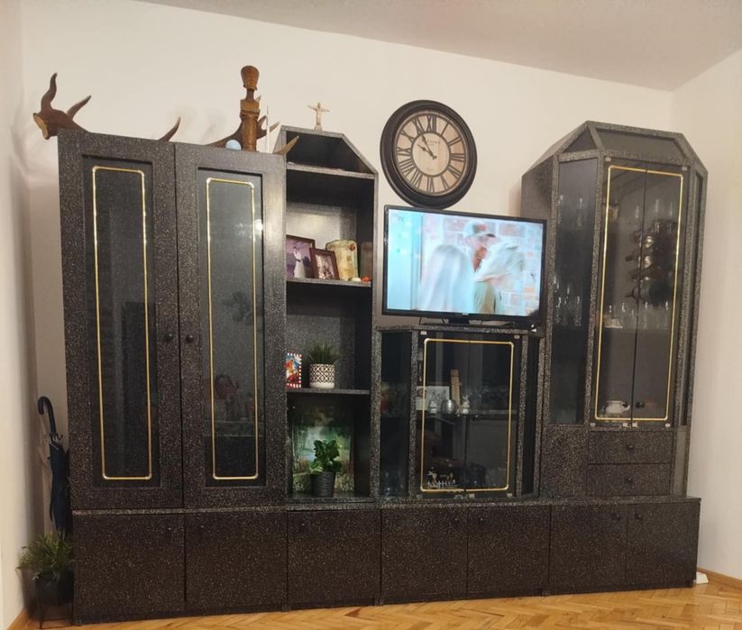 Холна секция в отлично състояние