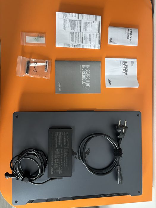 Laptop Gaming ASUS TUF F17 | i5-10300H | 16GB RAM | GTX 1650 Ti | Cutie + Accesorii