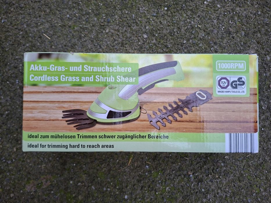 Foarfeca cu acumulator pentru iarba și arbusti