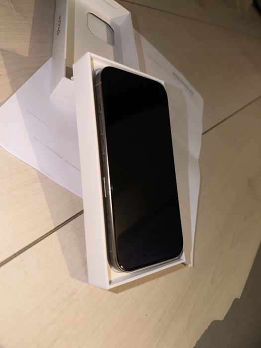 Iphone 16 PRO 256 GB Natural Titanium