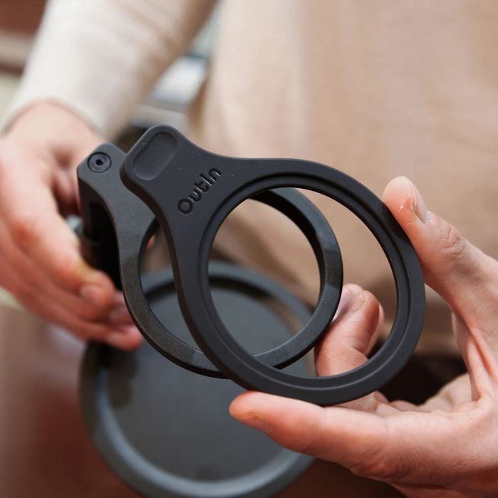 Метална стойка за Outin