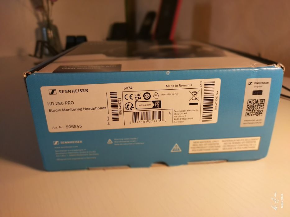 Студийные, мониторные наушники Sennheiser HD 280 PRO