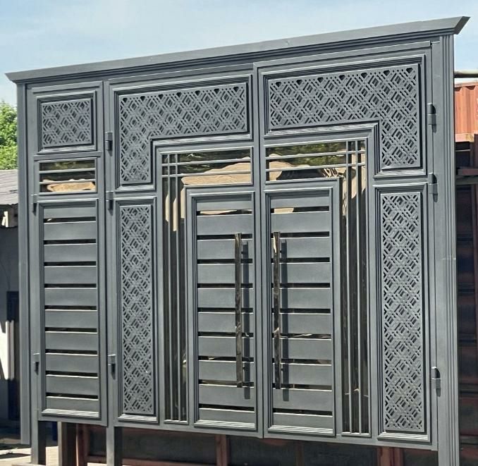 Современные и классические ворота