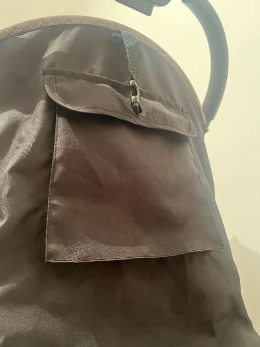 Каляска очень удобная легкая