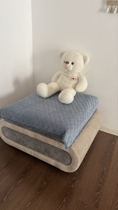 Диван жақсы сапада 3/4 бөлек 1 метр