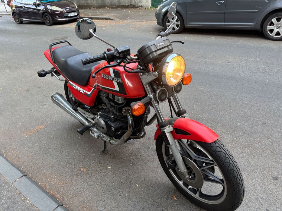 Motocicleta Honda CB 450N 1985 A2