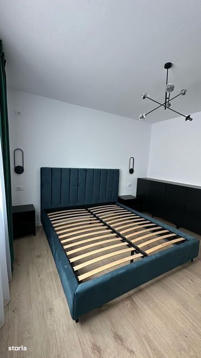 Casă 4 camere, 113 mp utili, curte 295 mp, 3 băi, panouri fotovoltaice