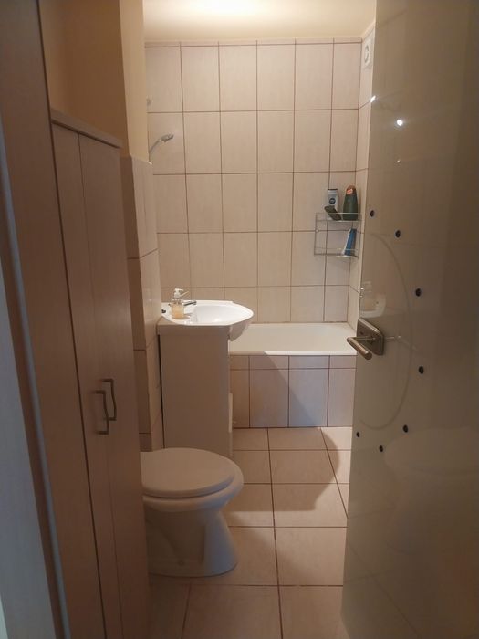 Apartament 3 camere zona Polivalentă