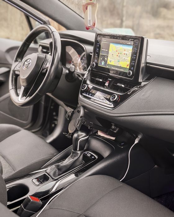 Toyota Corolla Hybrid 1.8 122CP + GPL 2021