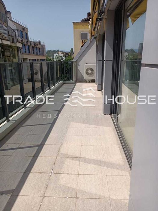 Дава се под наем Тристаен апартамент в Пловдив, Кършияка - 115 кв.м за 900 € - Снимка #15